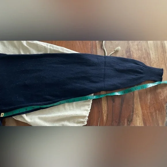 MJ. WATSON Cashmere Jogger - NAVY Size Large - Picture 15 of 15